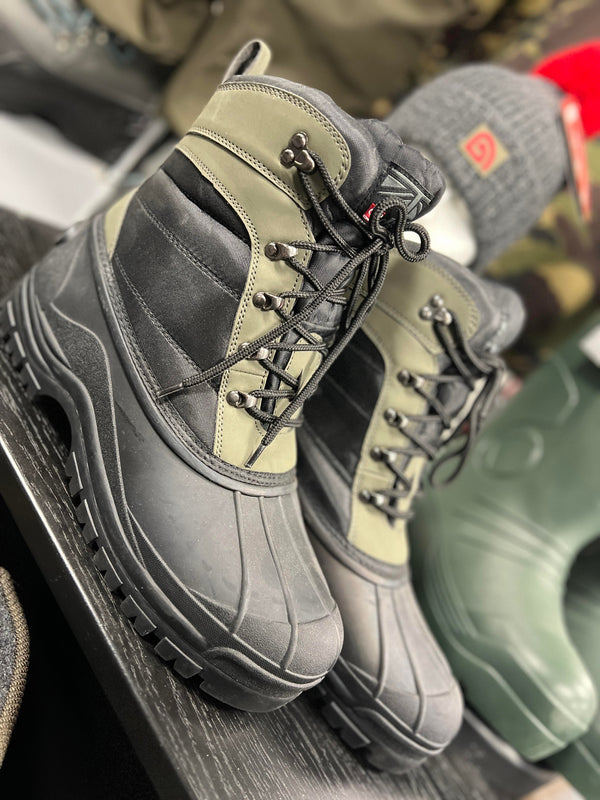 Diem Lite Tech Boots - Green - size 10